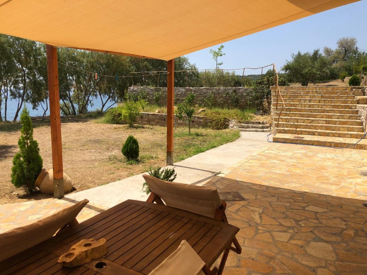 Seafront Studio With Direct Beach Access Koróni Exterior foto